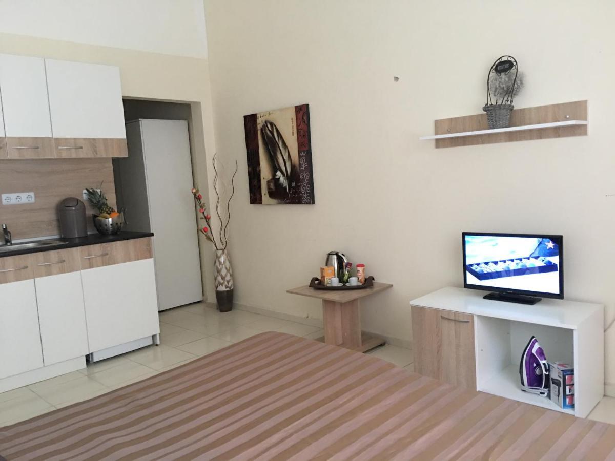 Apart Hotel salt Lake Pomorie Buitenkant foto